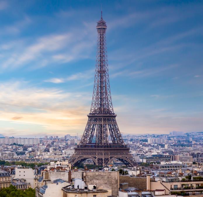 معلومات كامله عن برج ايفل باريس المسافرون الى اوروبا