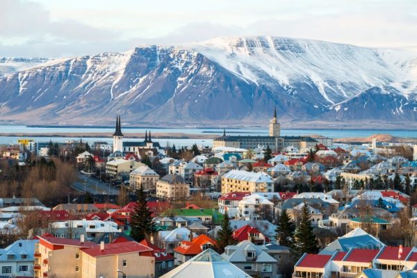 ما هي عاصمة ايسلندا