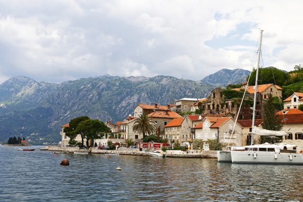 شاهد أجمل الجزر في الجبل الأسود