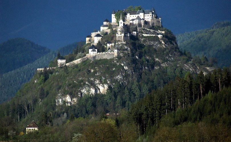أفضل 8 مناطق سياحية في النمسا