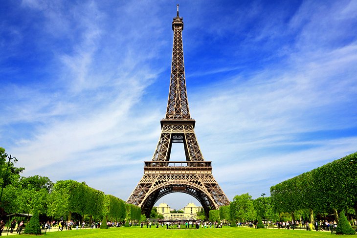 أفضل الأماكن السياحية في باريس2021