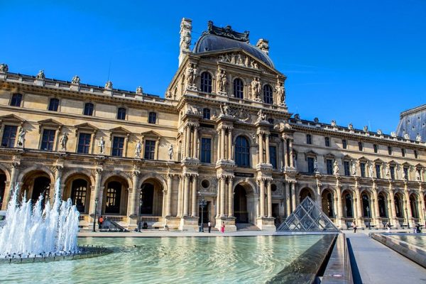 أفضل الأماكن السياحية في باريس المسافرون العرب
