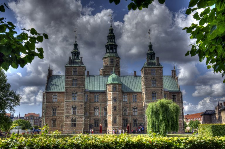 Rosenborg-Castle-768x510-1.jpg