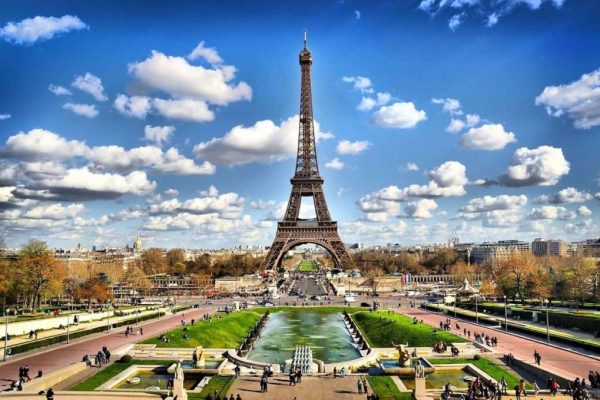 معلومات عن طقس مدينة باريس في فرنسا